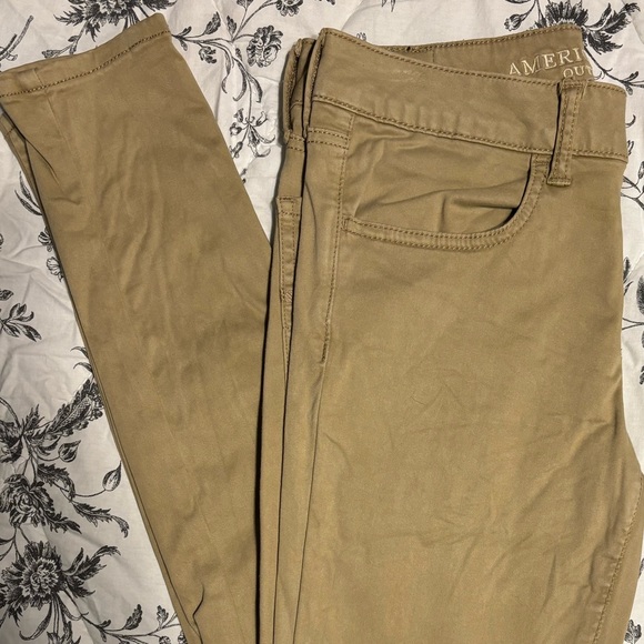 American Eagle Tan Jegging Super Stretch Pants - Picture 4 of 8